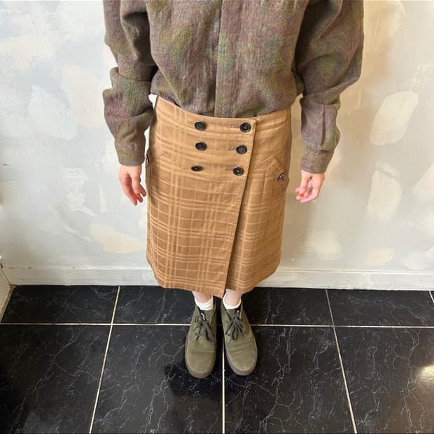 버버리 노바체크 더블 스커트