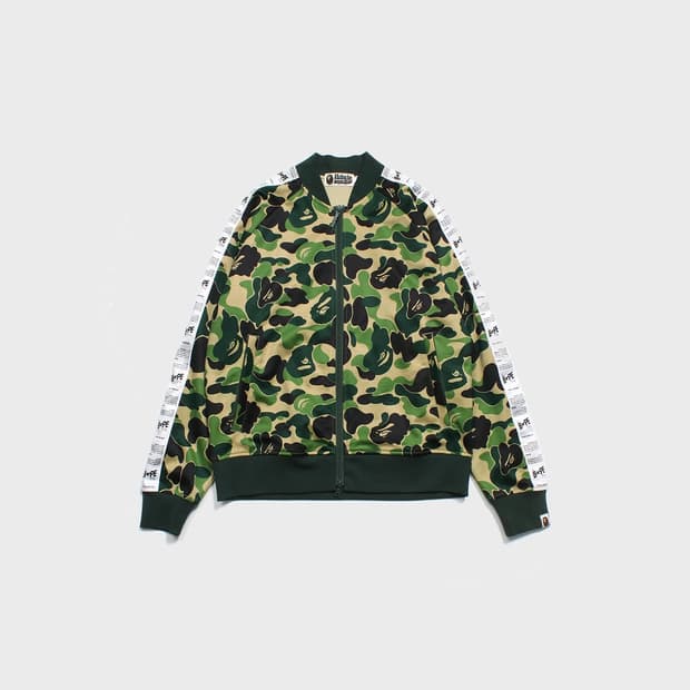 A BATHING APE