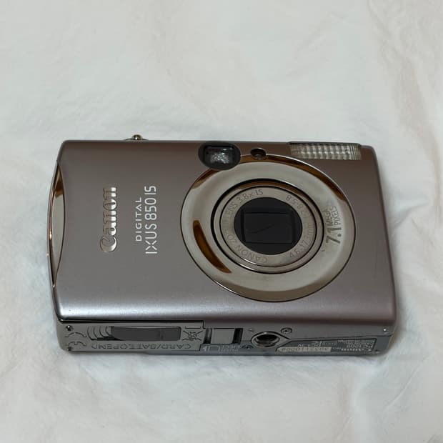 Canon ixus 850is