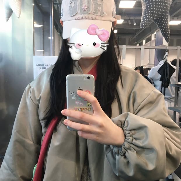 아모멘토 퀄티드 리버시블 패디드 점퍼 그레이