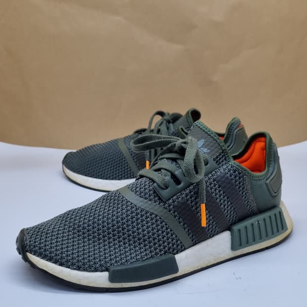 아디다스 NMD R1 운동화255
