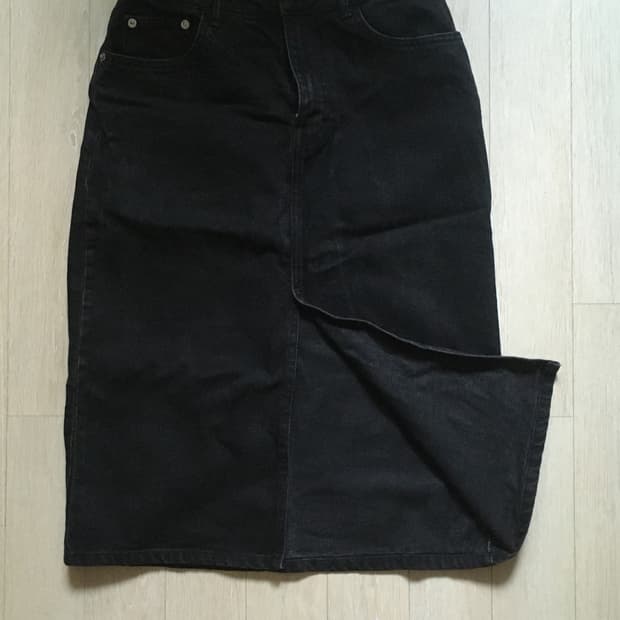 Zara black denim skirt