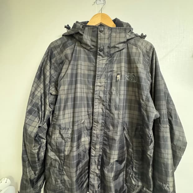 희귀 노스페이스 체크바람막이 
