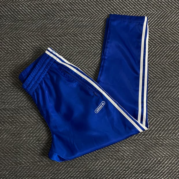 아디다스 신형 스펠로고 트랙팬츠 블루y 2843