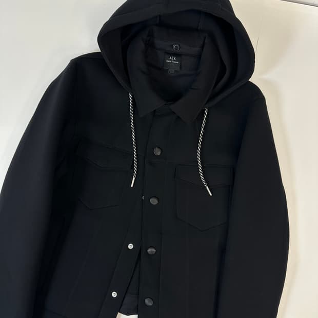 아르마니 익스체인지 폴리쉘 네오프랜 후드자켓