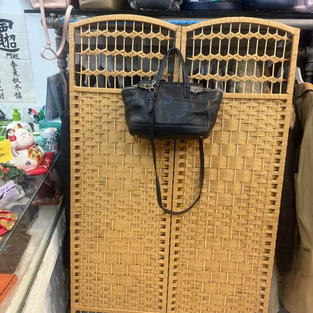 정품 살바토레 페레가모 버프 블랙레더 2way백 팝니다