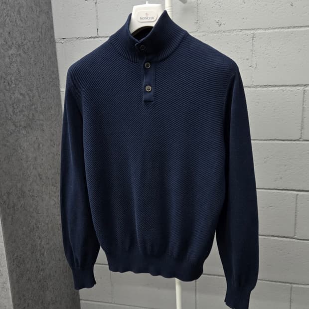 백화점판 / 로로피아나 카라 반집업 니트 48