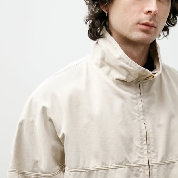 코모리(COMOLI) 포스트워크 트윌 블루종 아이보리 3 새상품