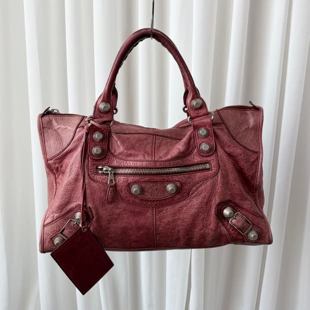 발렌시아가 모터백