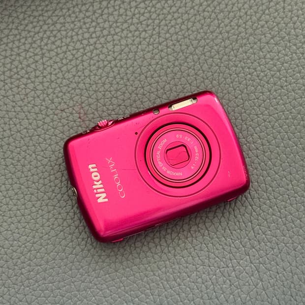 니콘 쿨픽스 s01 판매