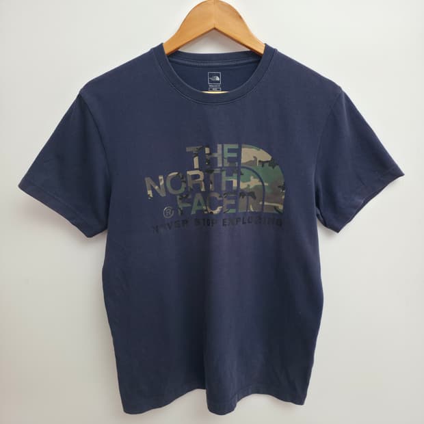 [M] 노스페이스 카모 반팔 티셔츠 네이비