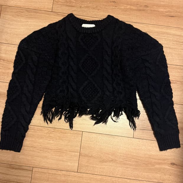 에스이오 seo 네이비 케이블 니트