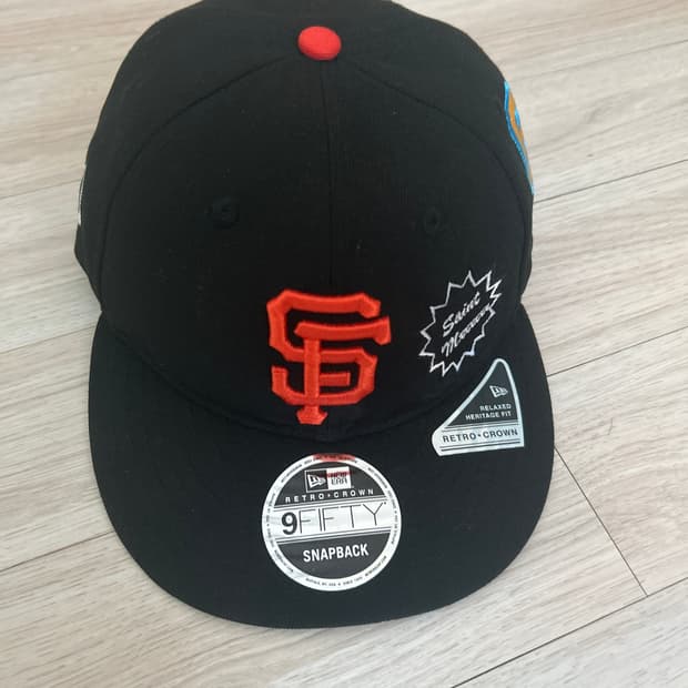 뉴에라x세인트 마이클 모자