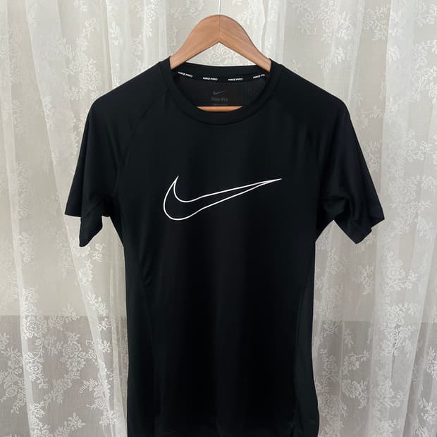 2XL) 나이키 드라이핏 타이트 반팔 티셔츠 스우시