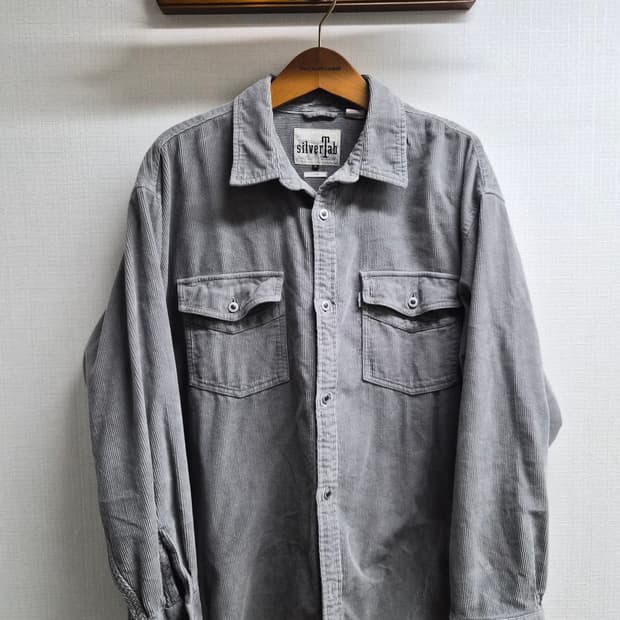 XL) 리바이스 실버탭 루즈핏 코듀로이 셔츠 팝니다