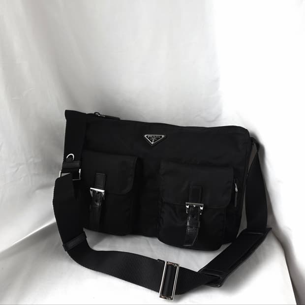 [정품 PRADA] 프라다 투포켓 지퍼 나일론 남성 크로스백 라지