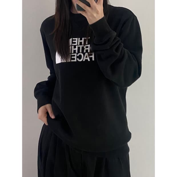 노스페이스 맨투맨