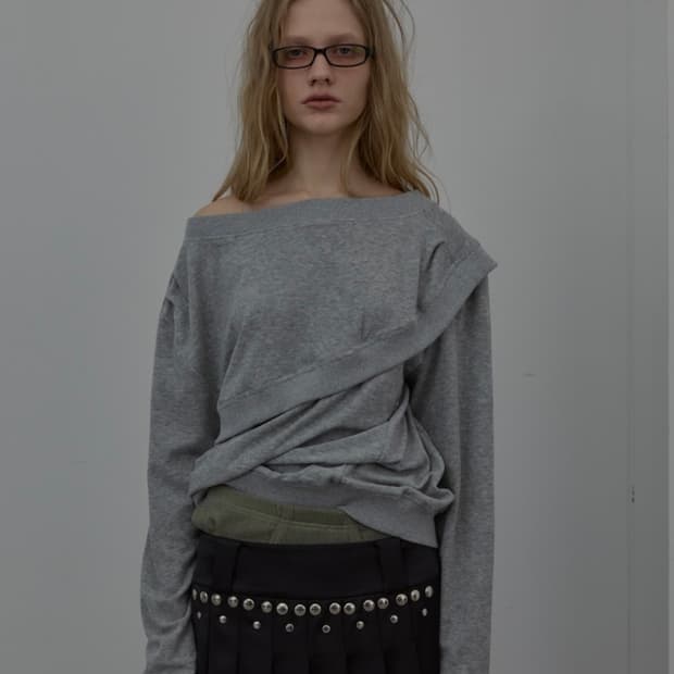 새제품 LCDC LAYERED DETAIL JERSEY TOP