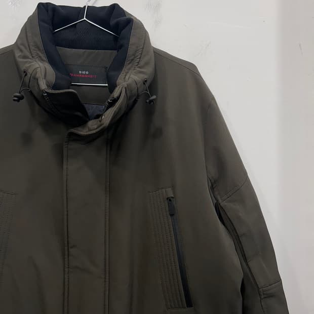 지이크 파렌하이트 구스다운 하이넥 패딩 자켓