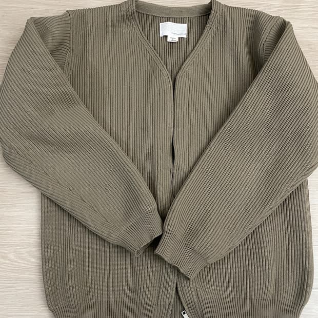 나나미카 집 가디건