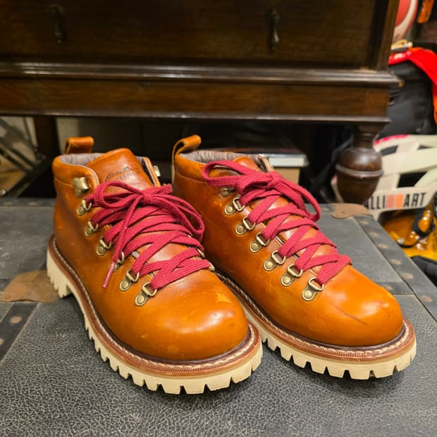 에디바우어 여성등산화