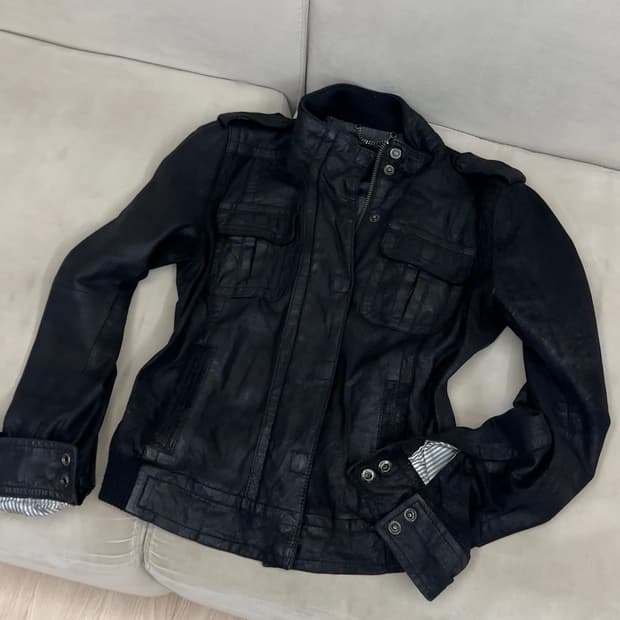 빈티지 크랙 슬림핏 가죽 자켓