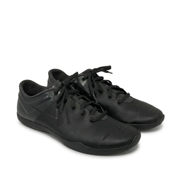 [260] 나이키 스튜디오 트레이너 2 블랙