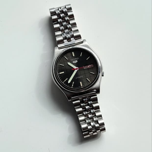 80s Seiko5 Autmatic Vintage Metal Watch