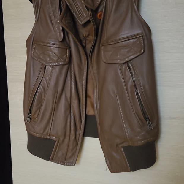 (마지막특가) 리얼가죽 베스트 s