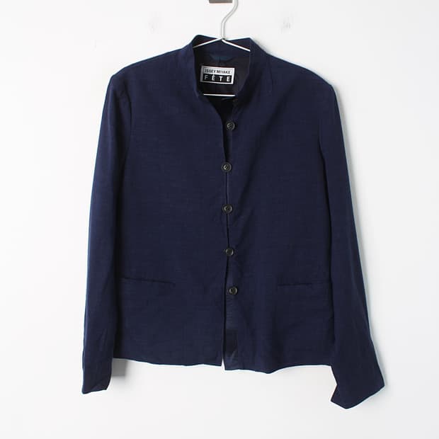 이쎄이 미야케 린넨혼방 자켓