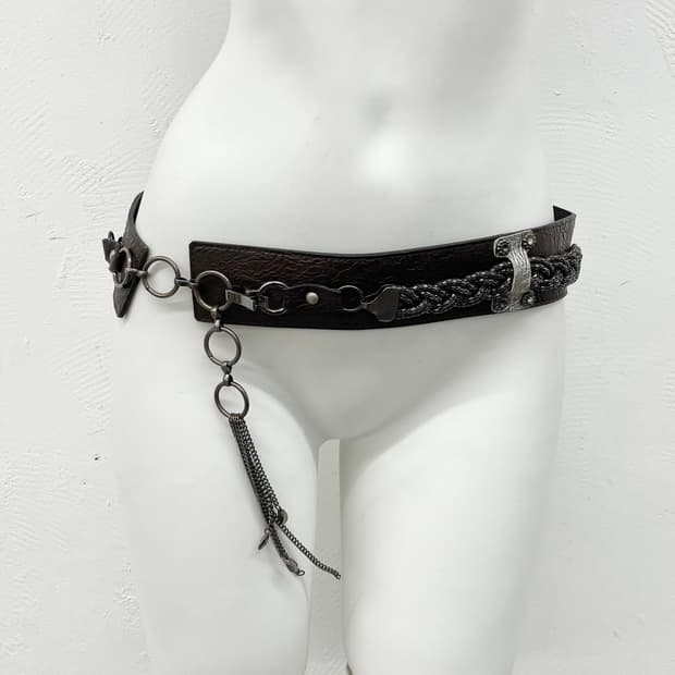 그런지 체인 디테일 드롭 벨트