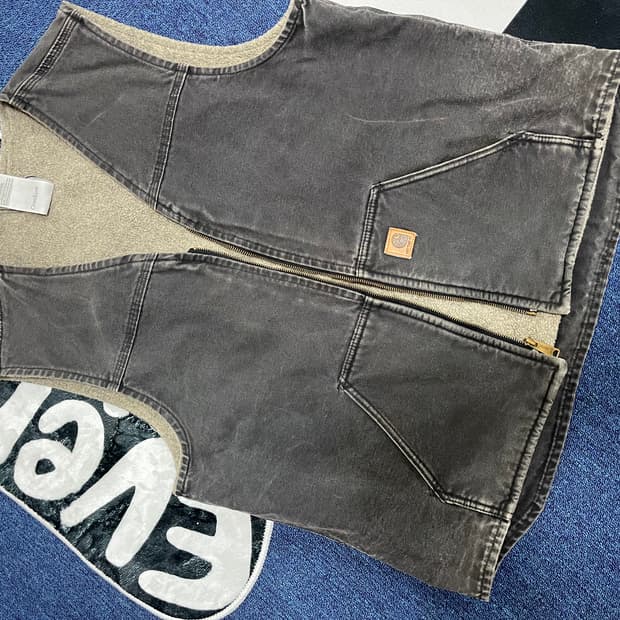 칼하트 V26 BLK 베스트 (XL)