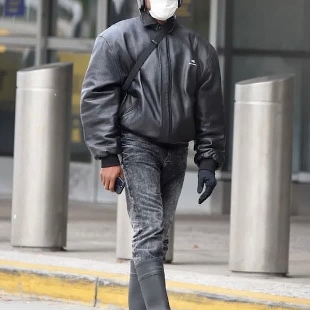 [43] 발렌시아가 크록스 러버부츠 