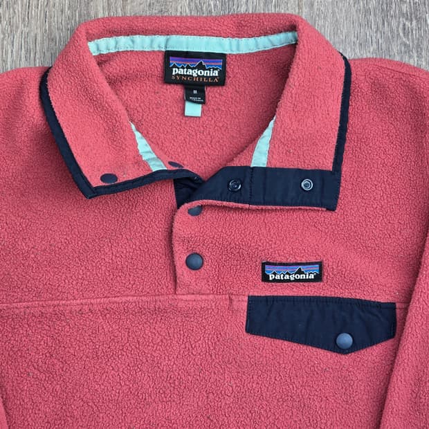 파타고니아 신칠라 스냅티 핑크 네이비 W/M(여성용) 라이트웨이트