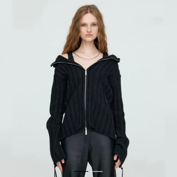 나체 블랙 니트 집업