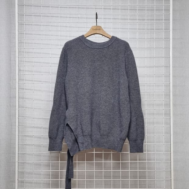 MINE 마인 니트 (새상품급)