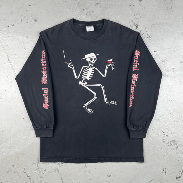 Social Distortion Sleeve Graphic 롱슬리브