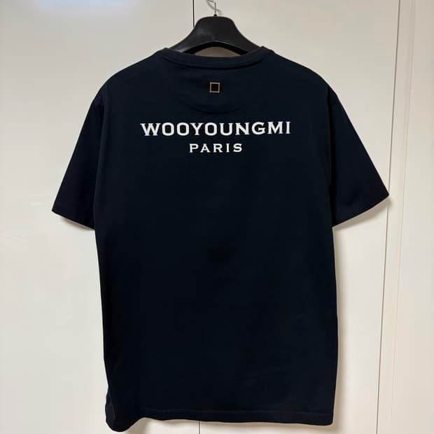 우영미 백로고 반팔 블랙 50사이즈