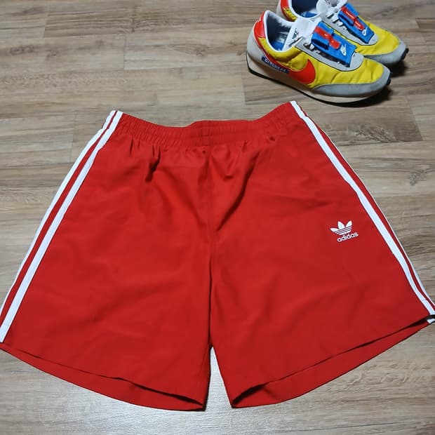 Adidas 불꽃 아디다스 부드러운 촉감 쇼츠 반바지 우븐