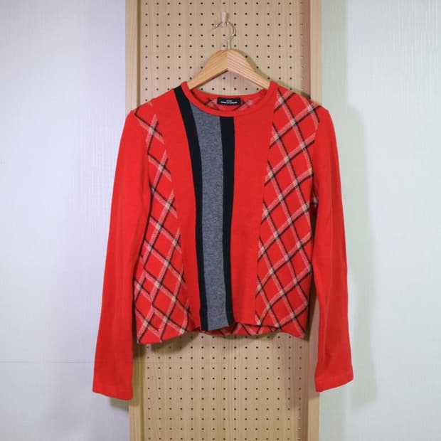 Tricot 2001 Red Knit