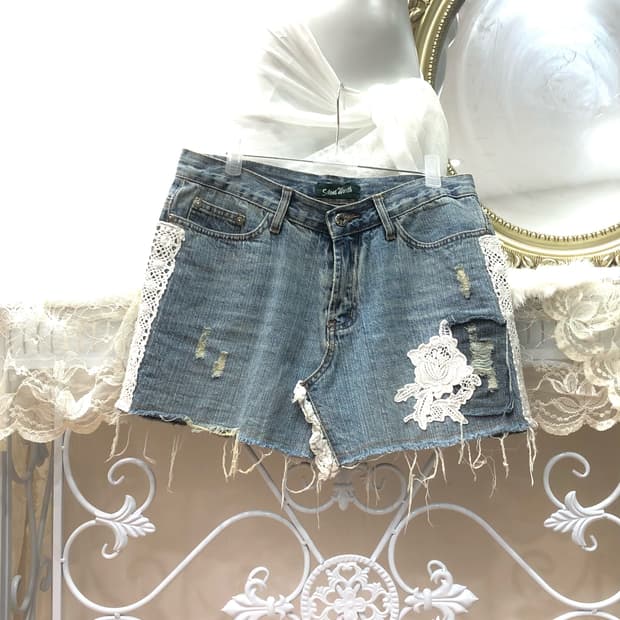 white rose lace light wash mini skirt