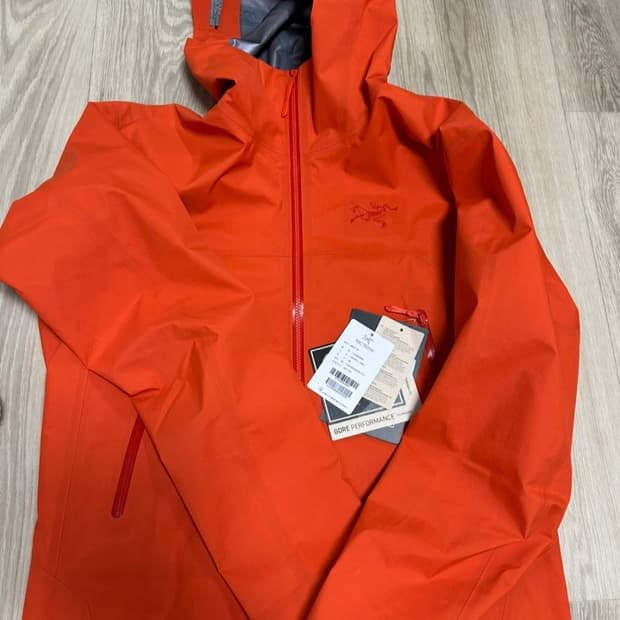 아크테릭스 베타 페놈 S 새상품