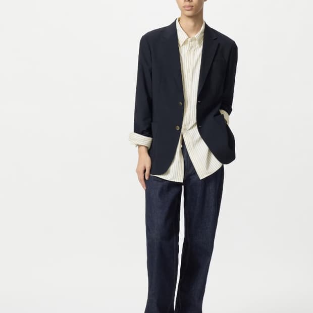 유니클로 JWA 스트레이트 진 미드 블루