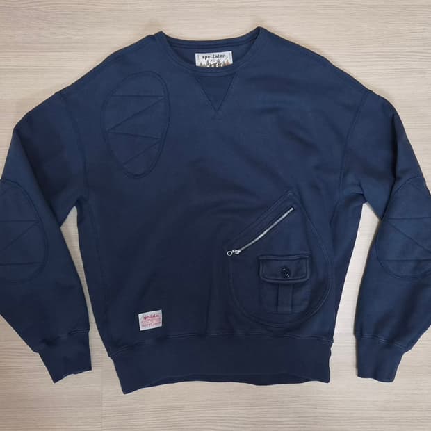 헨리코튼 X 스펙테이터 맨투맨