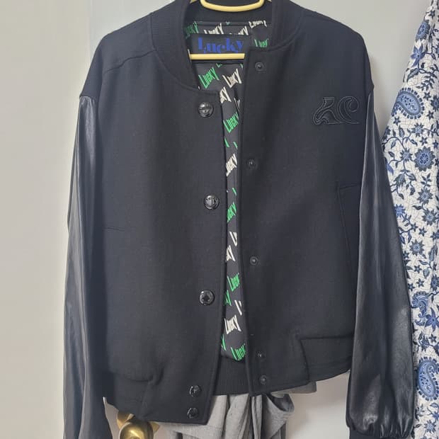 럭키슈에뜨 여성 자켓 36