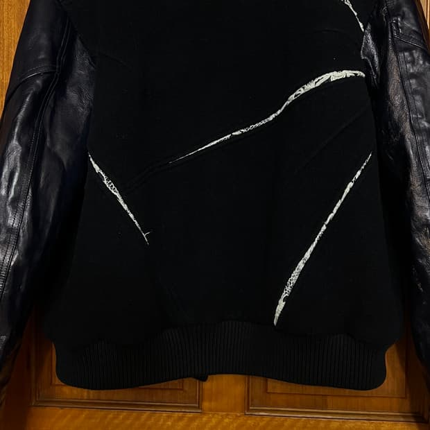 [L] xlim 바시티 자켓 네이비