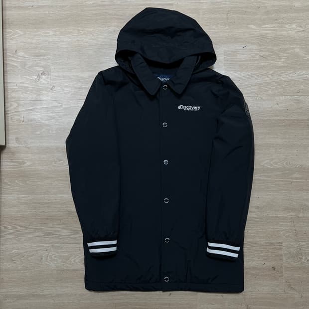 디스커버리 키즈 패치 후드 바람막이 코치자켓 [블랙] 150