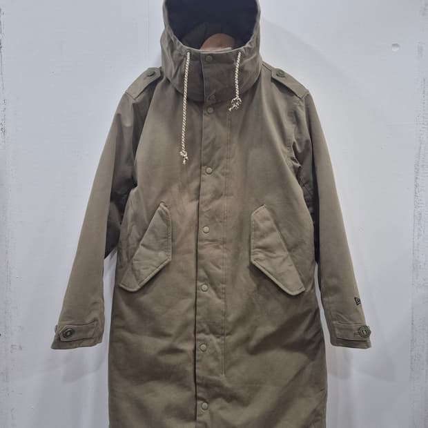 뉴에라 구스다운 롱패딩 파카 점퍼 카키색 남성 95~100사이즈