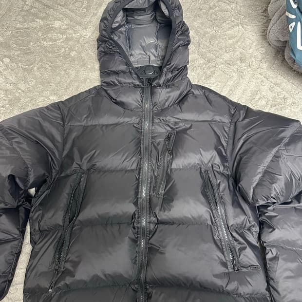 아웃스탠딩 마운틴 파카 블랙 M