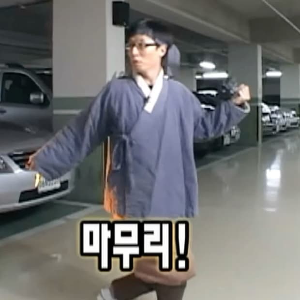 프라다 빈티지 티셔츠